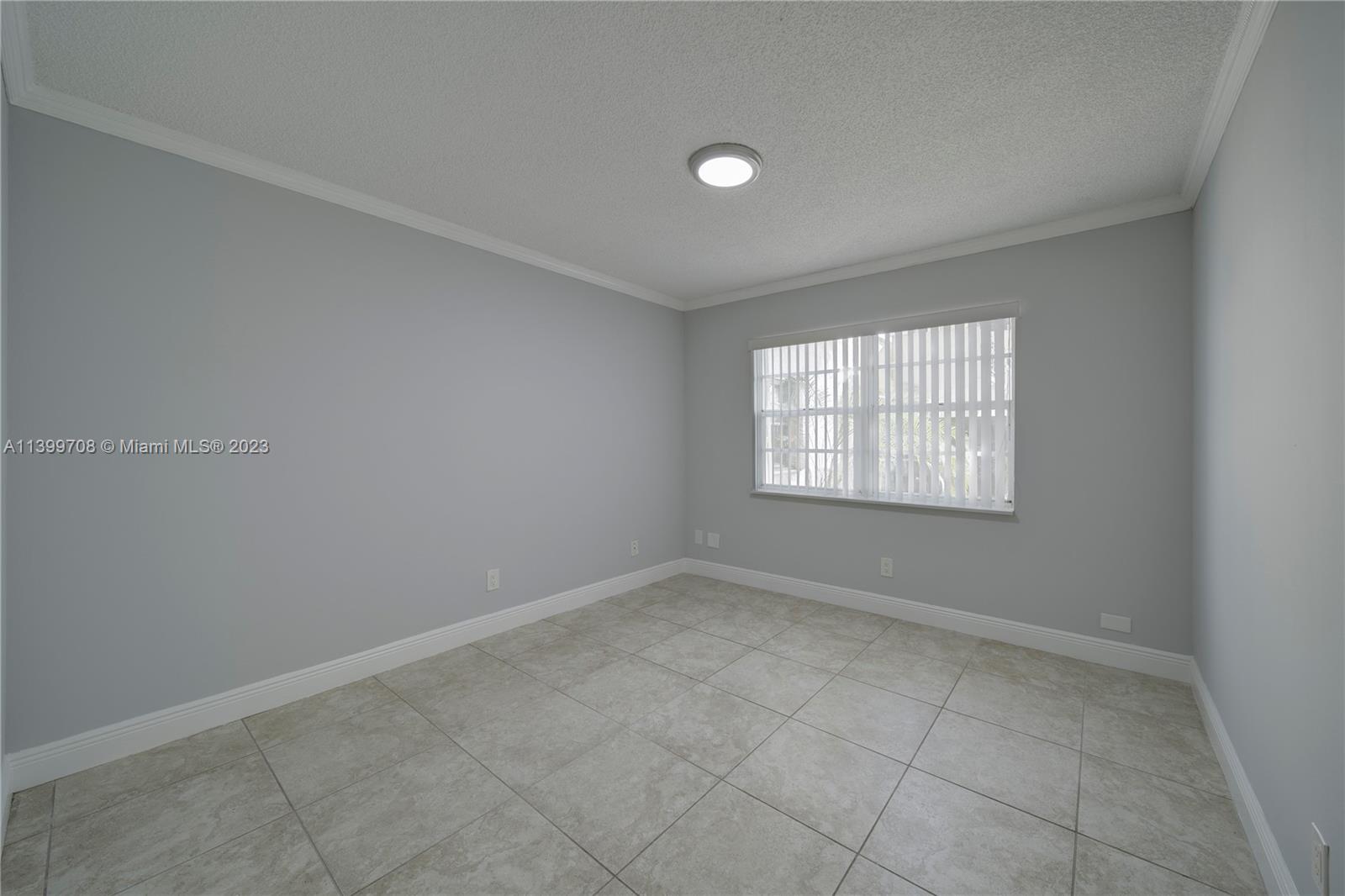 9004 SW 137th St # 5A