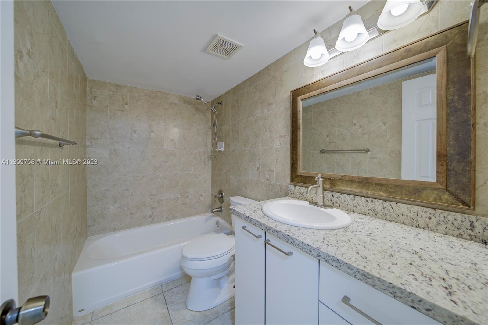 9004 SW 137th St # 5A