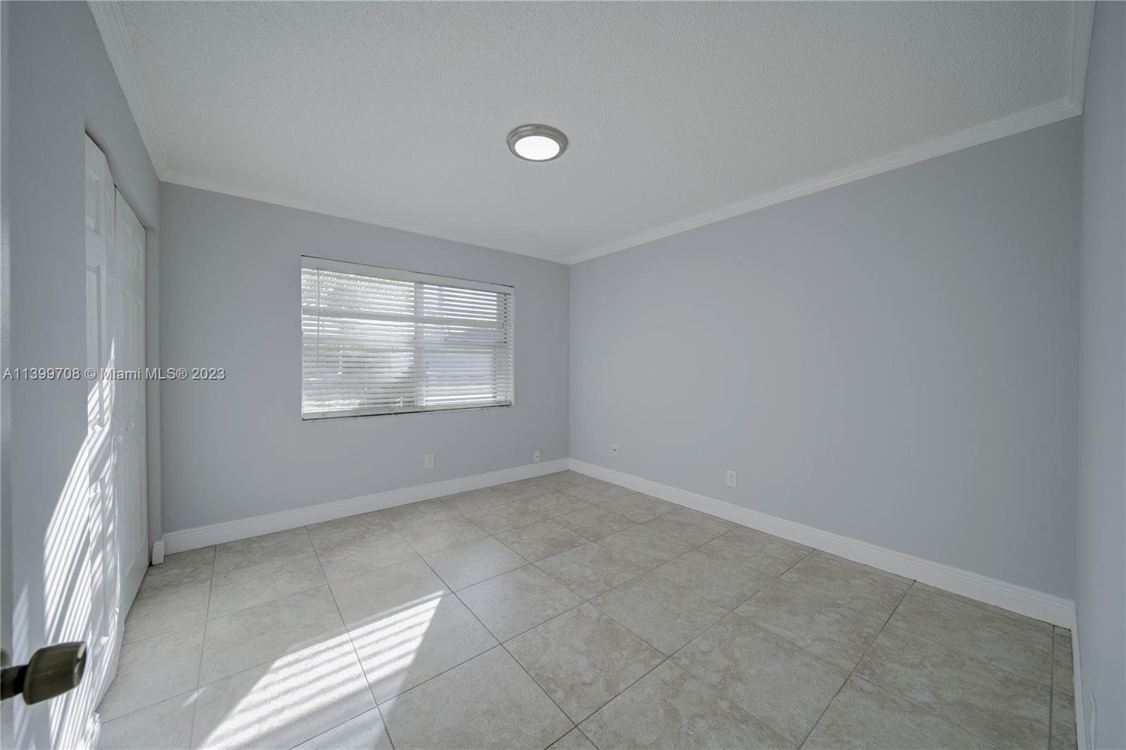 9004 SW 137th St # 5A