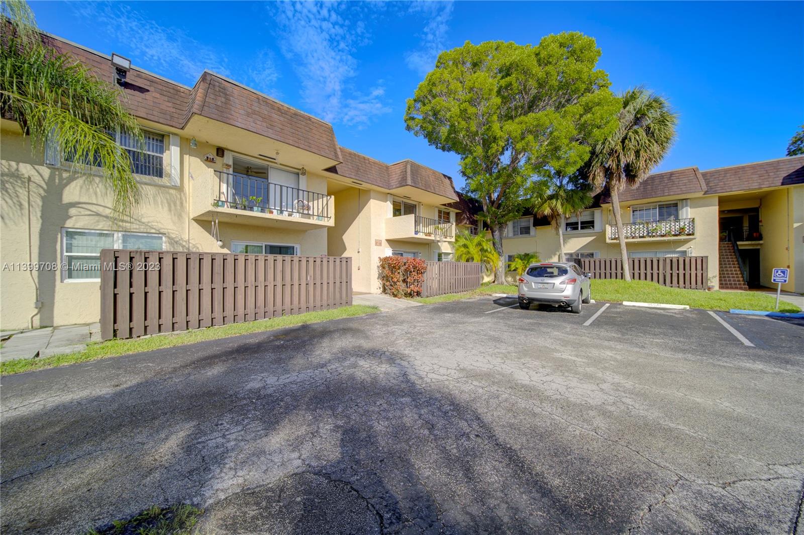 9004 SW 137th St # 5A