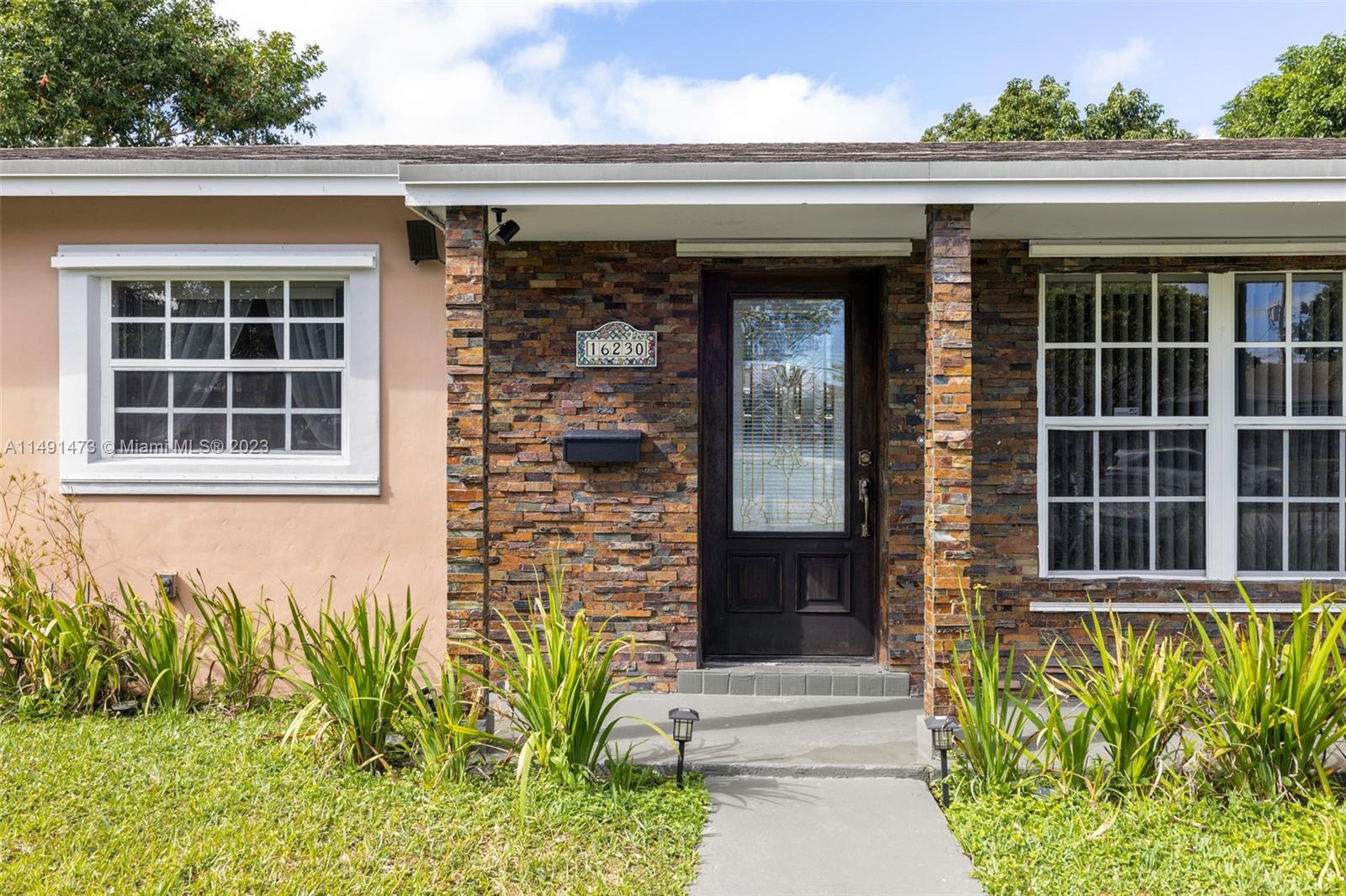 16230 SW 102nd Ave