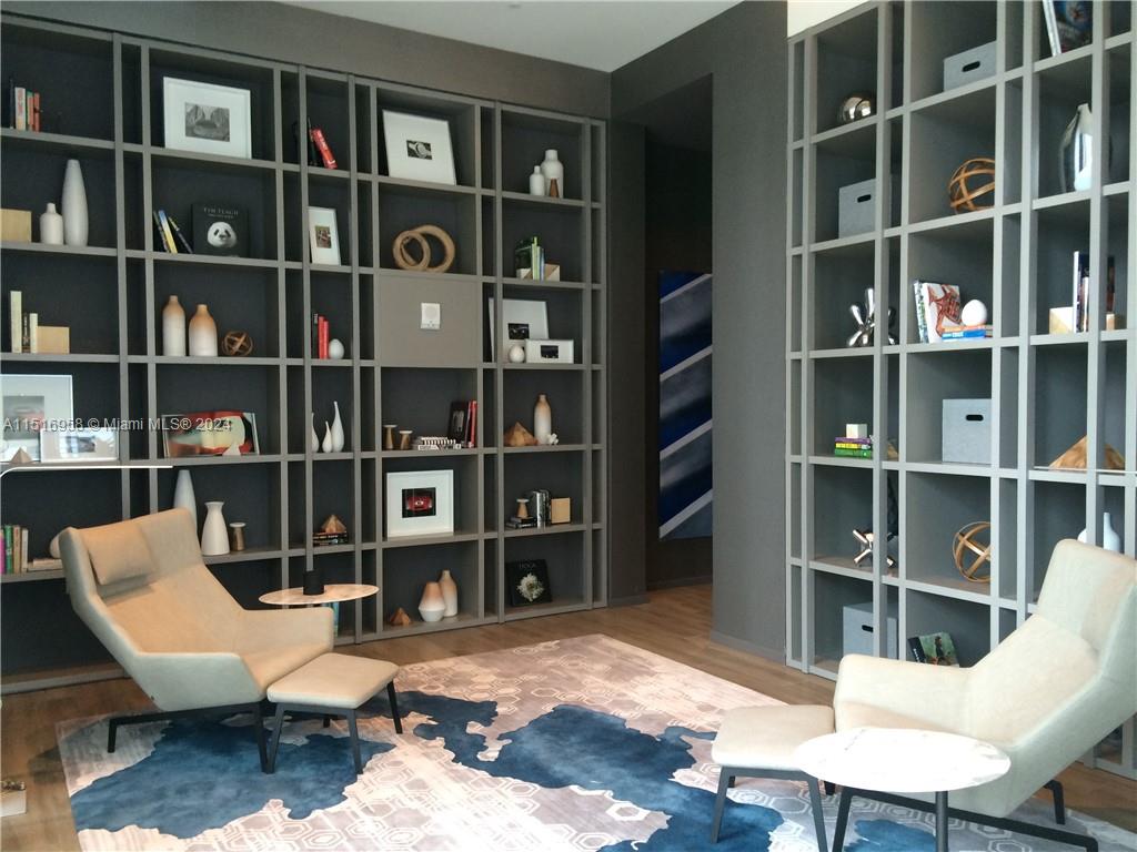 1100 S Miami Ave Unit: 2111