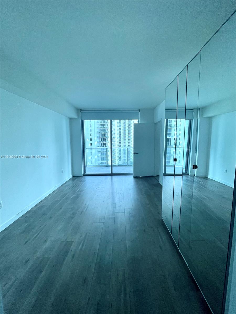 1100 S Miami Ave Unit: 2111