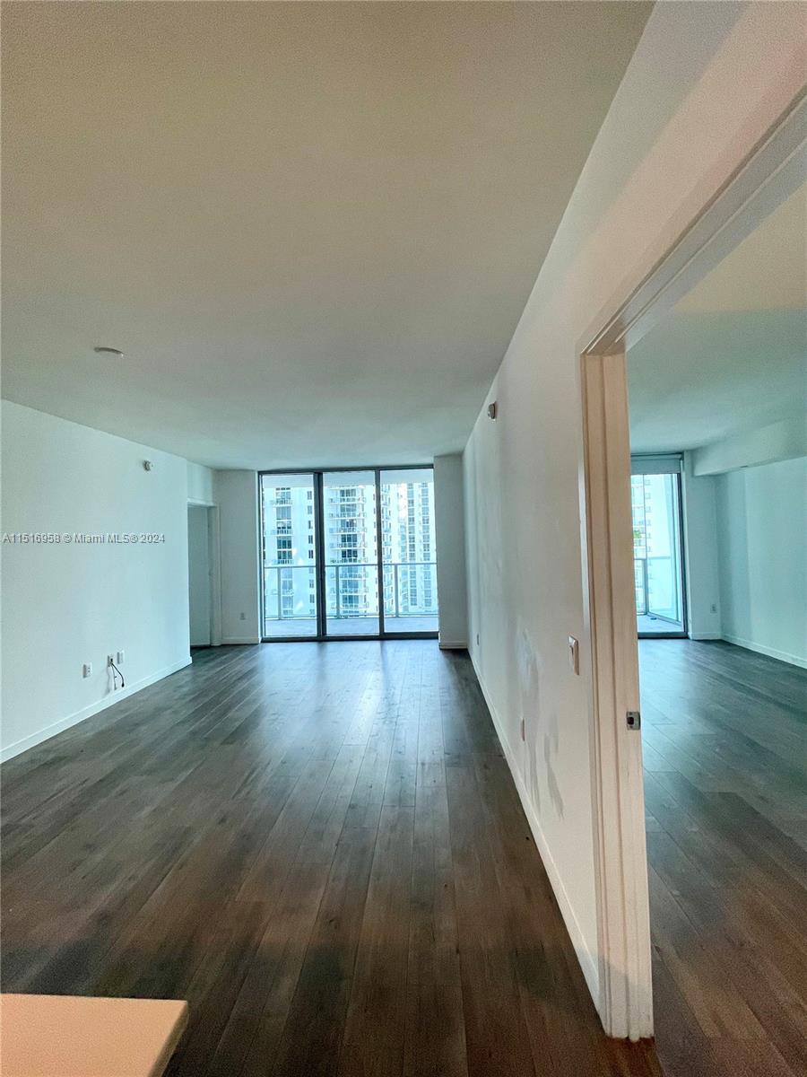 1100 S Miami Ave Unit: 2111