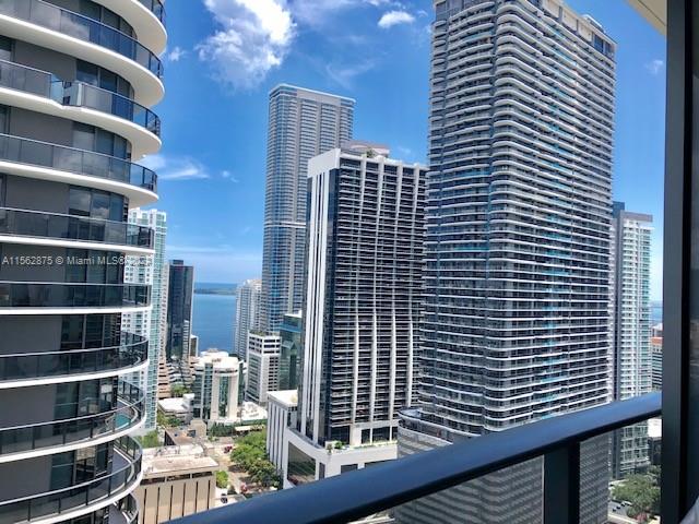 55 SW 9th St # 3002