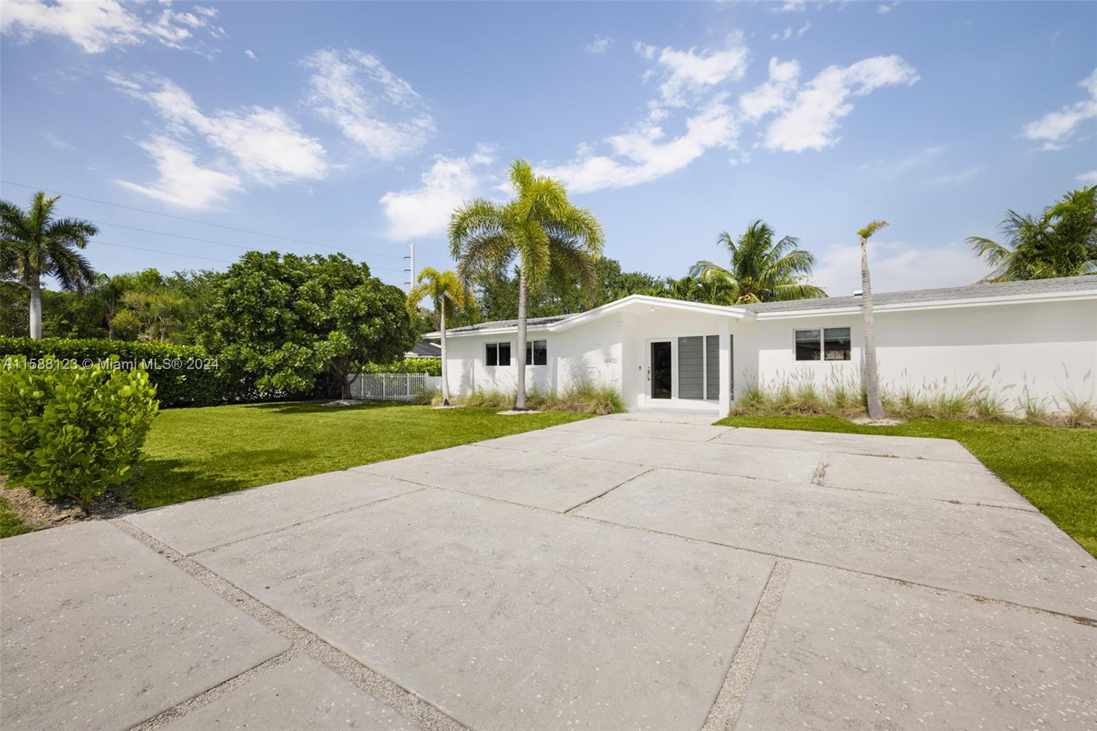 14435 SW 96th Ave