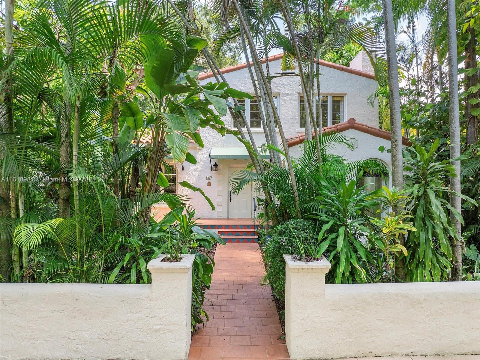 447 Alcazar Ave