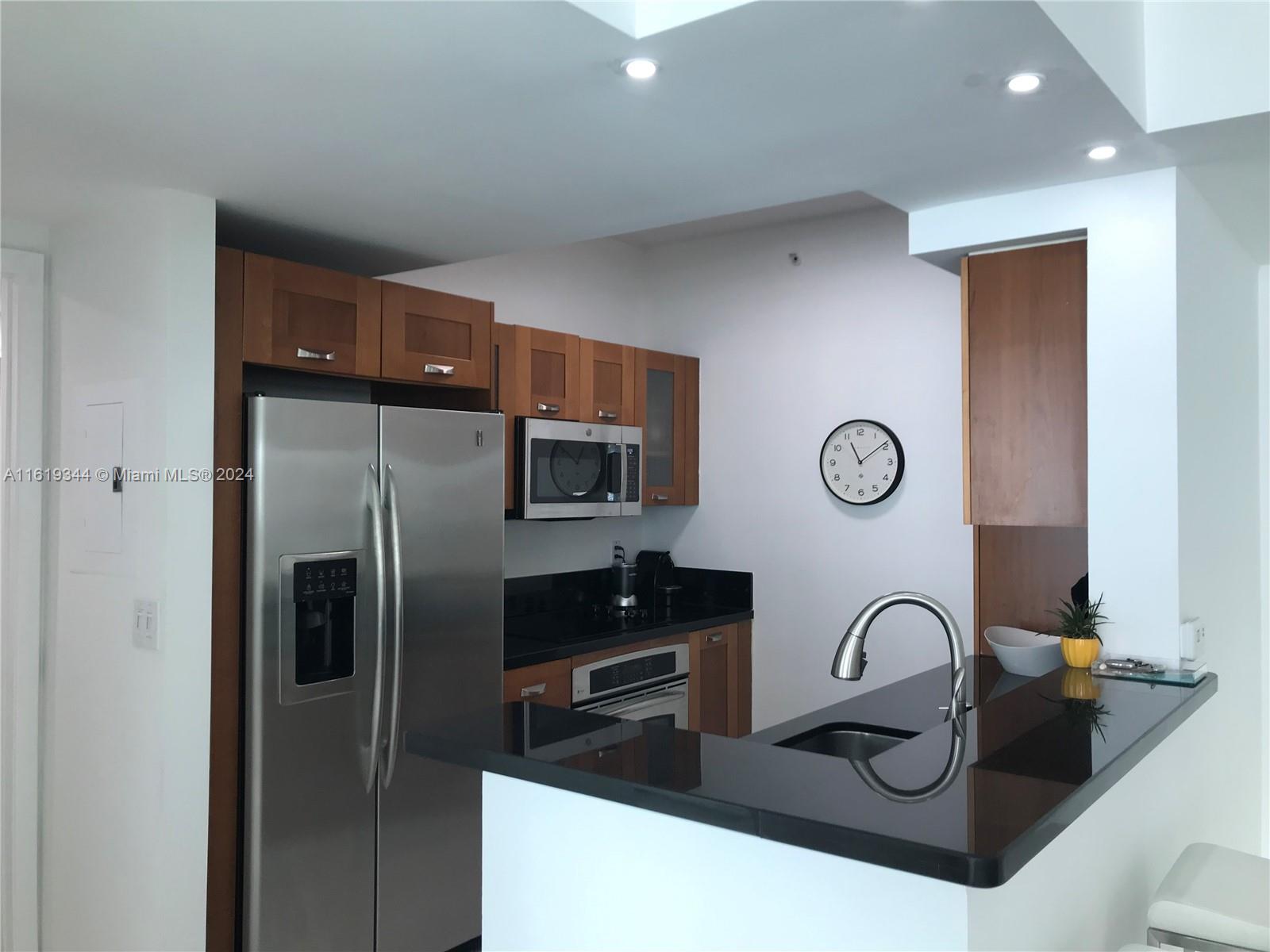 186 SE 12th Ter # 1507