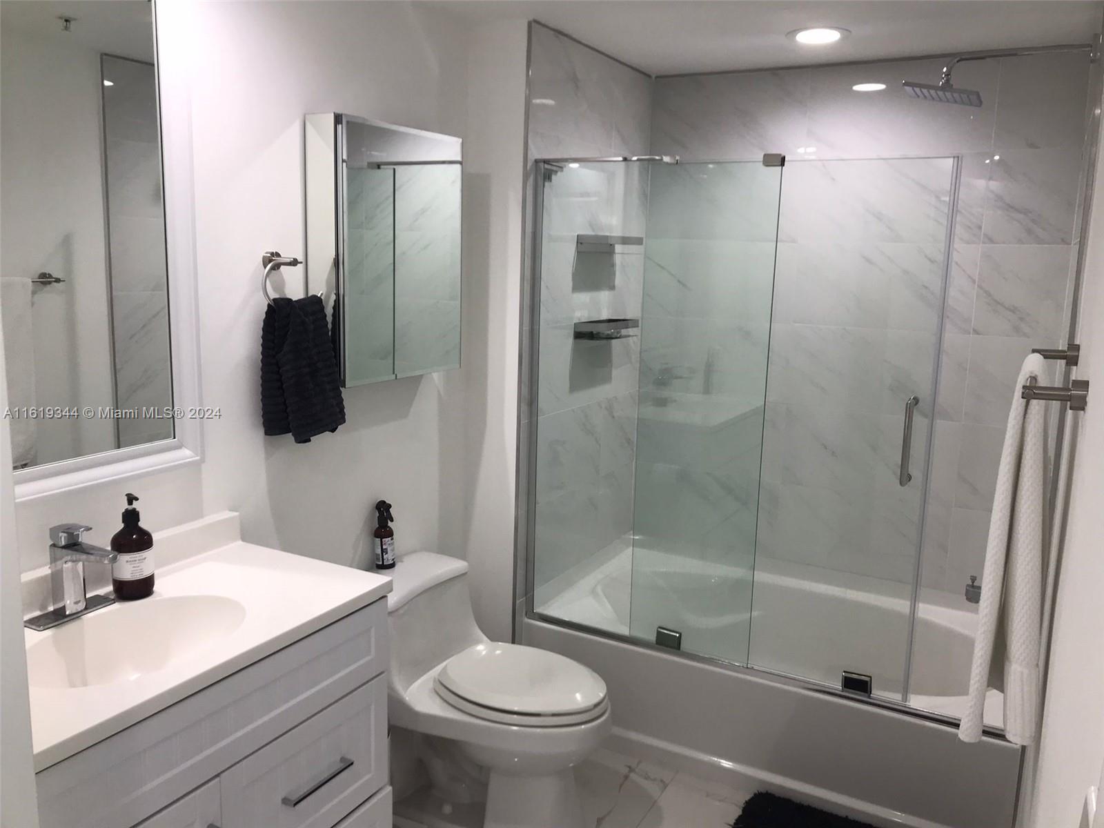 186 SE 12th Ter # 1507