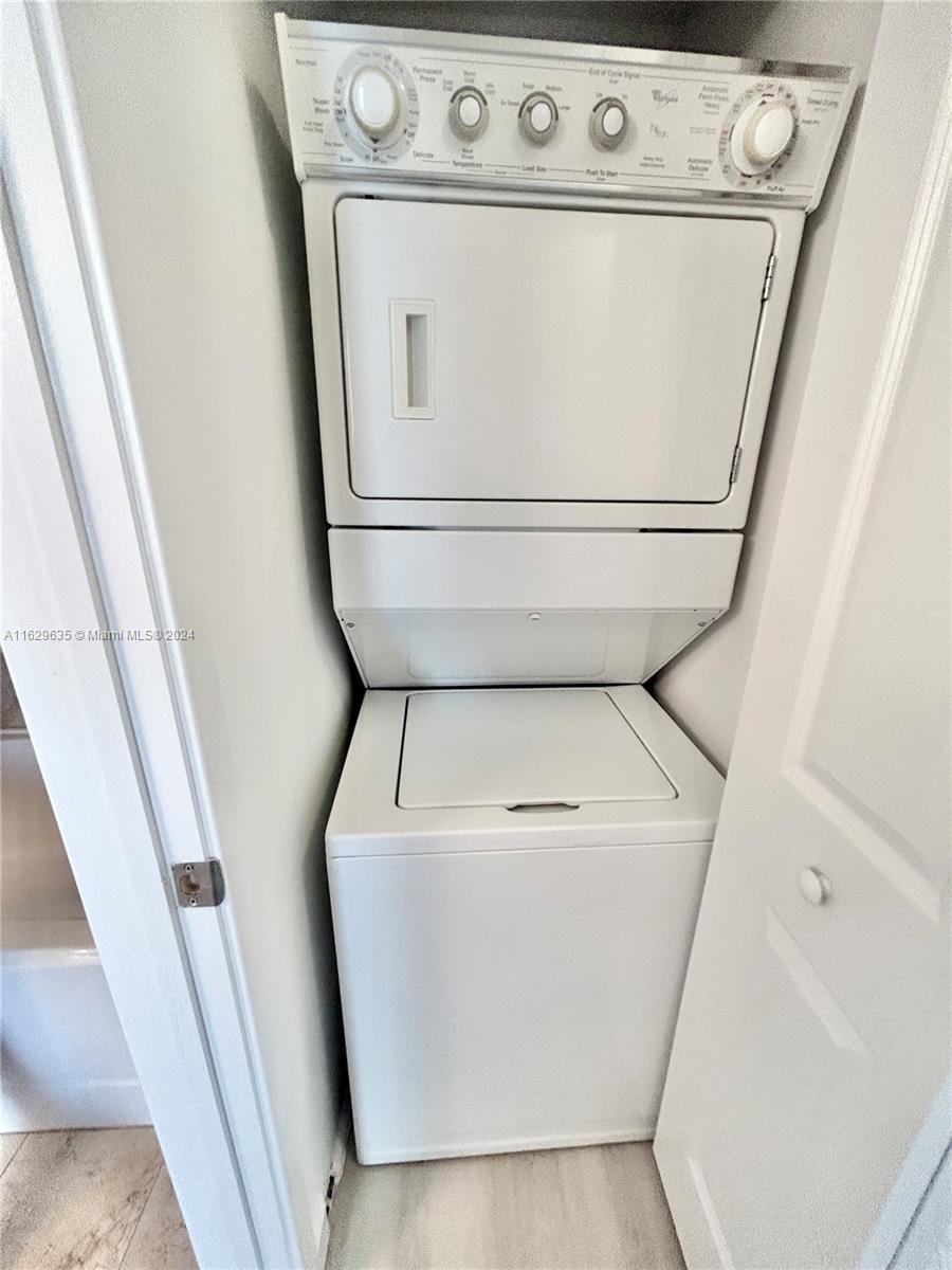 170 SE 14th St # 3006