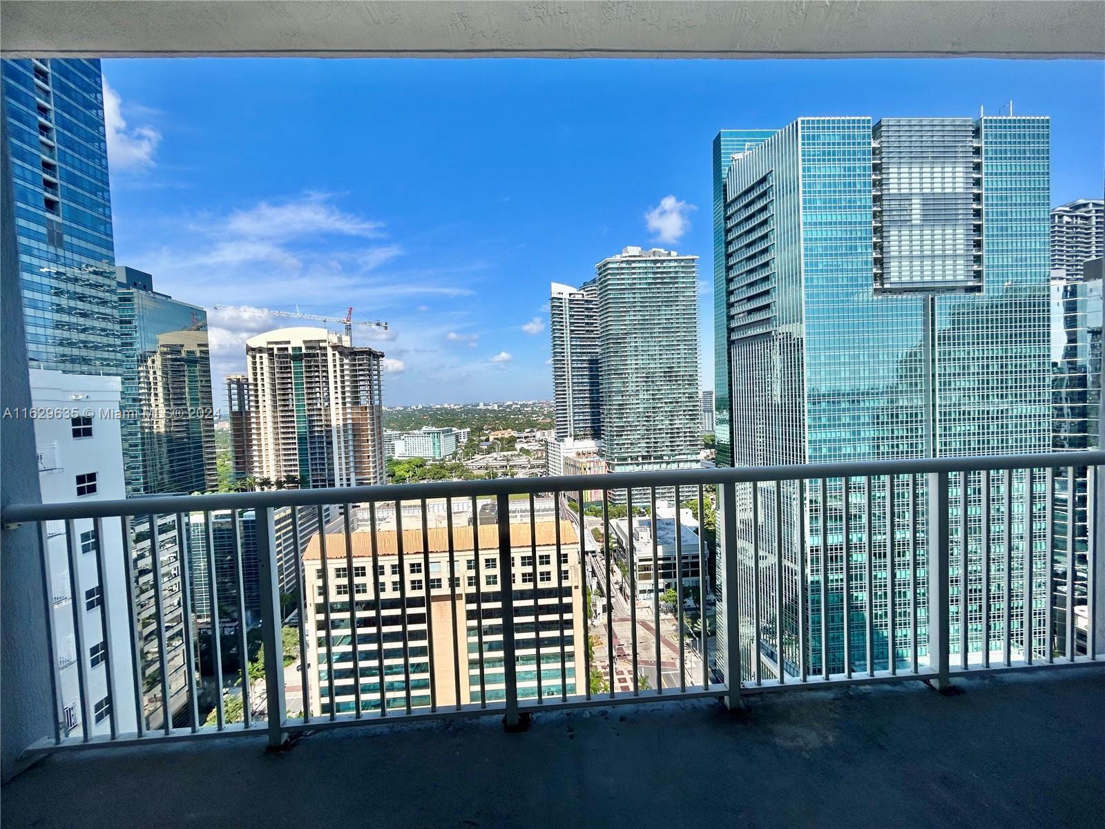 170 SE 14th St # 3006