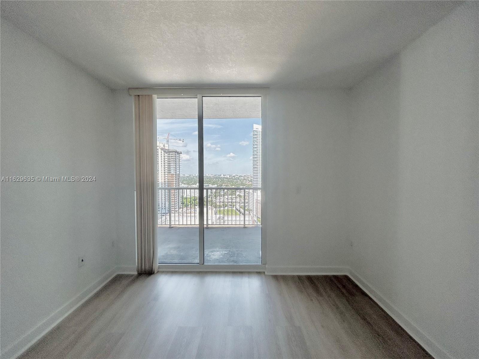 170 SE 14th St # 3006