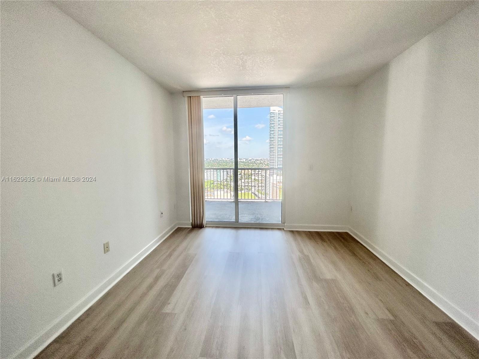 170 SE 14th St # 3006