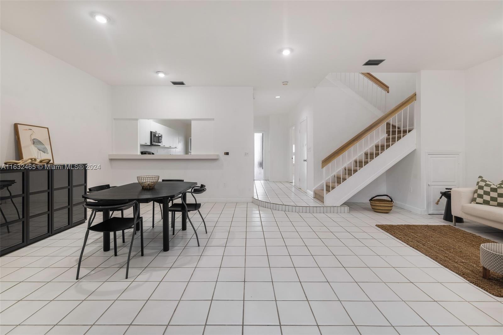 6866 SW 89th Terrace