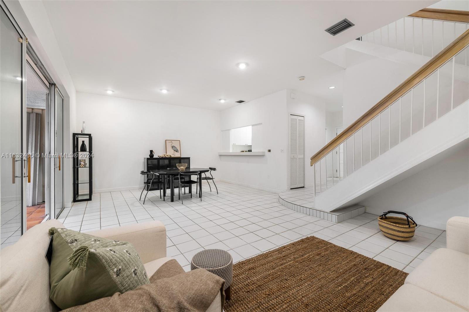 6866 SW 89th Terrace