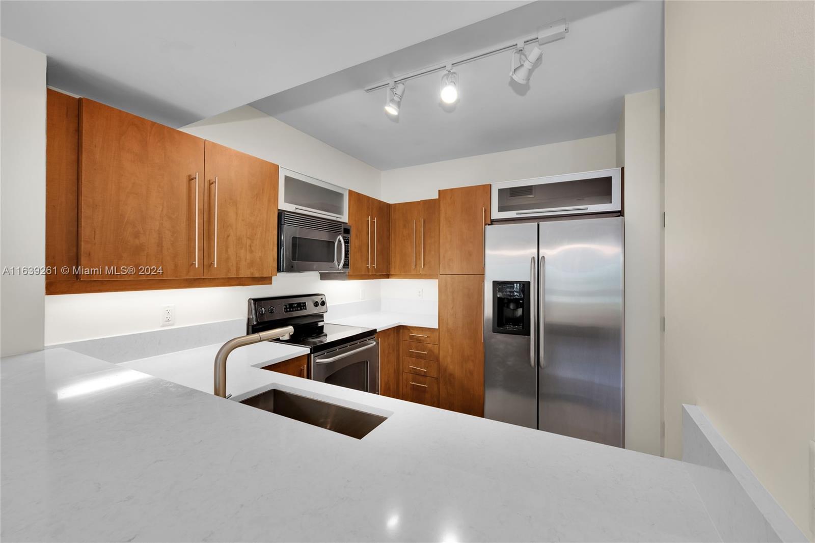 7355 SW 89th St # 603N