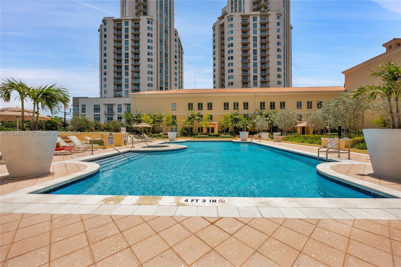 7355 SW 89th St # 603N