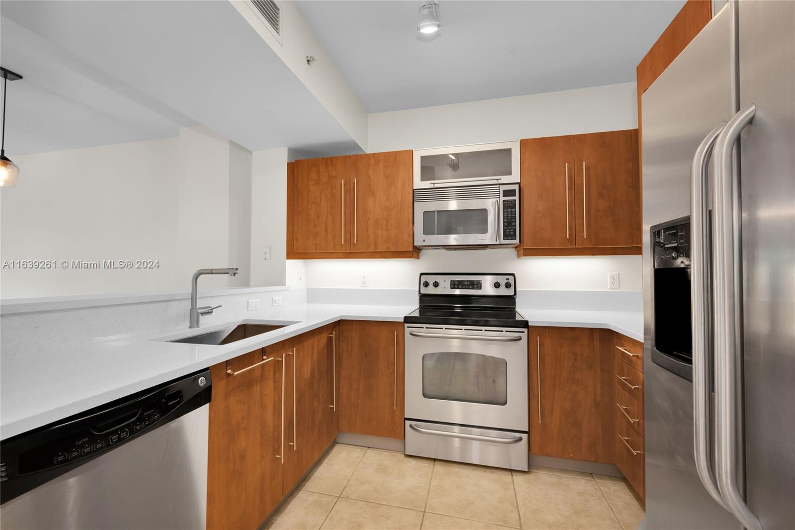 7355 SW 89th St # 603N