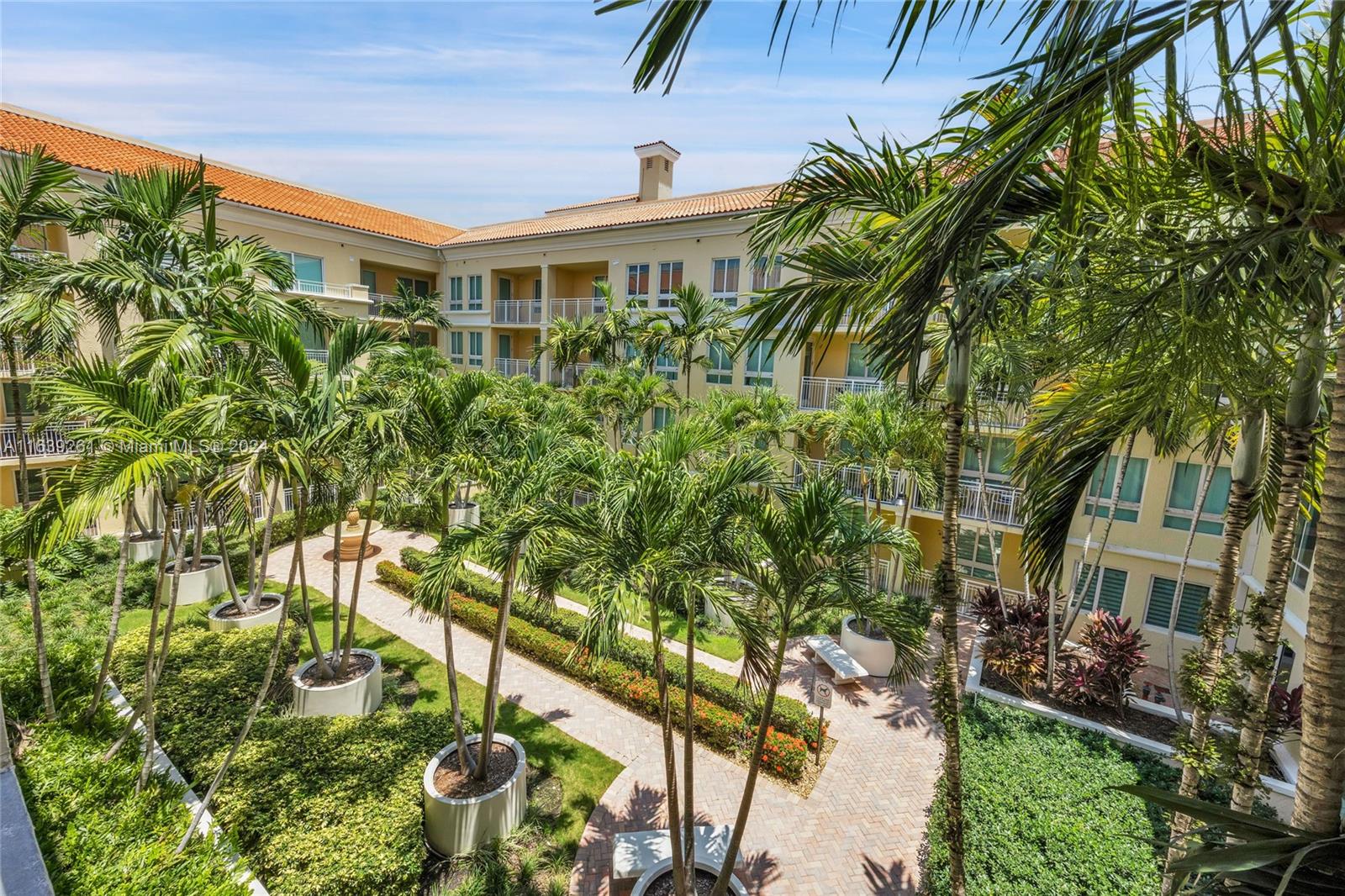 7355 SW 89th St # 603N