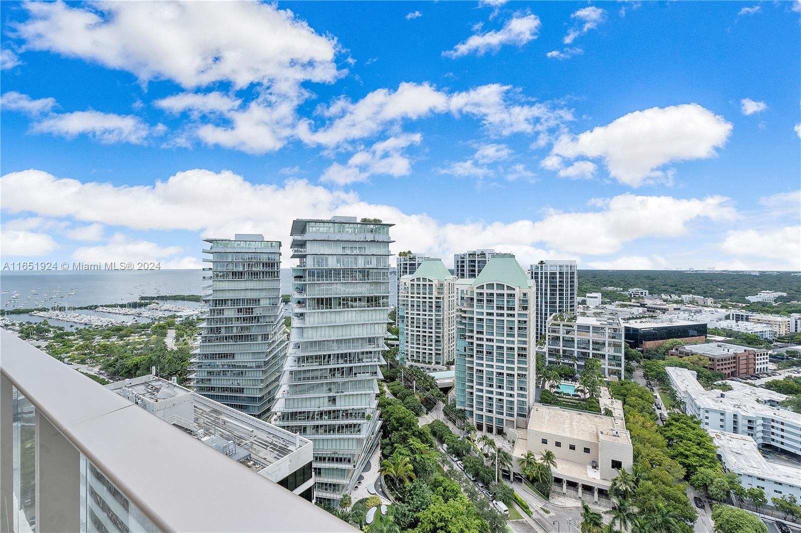 2678 Tigertail Ave # 512