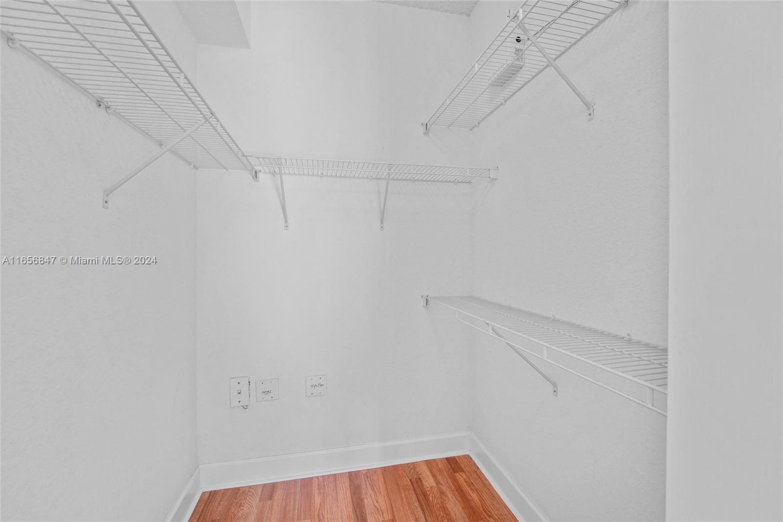 6001 SW 70th St # 340