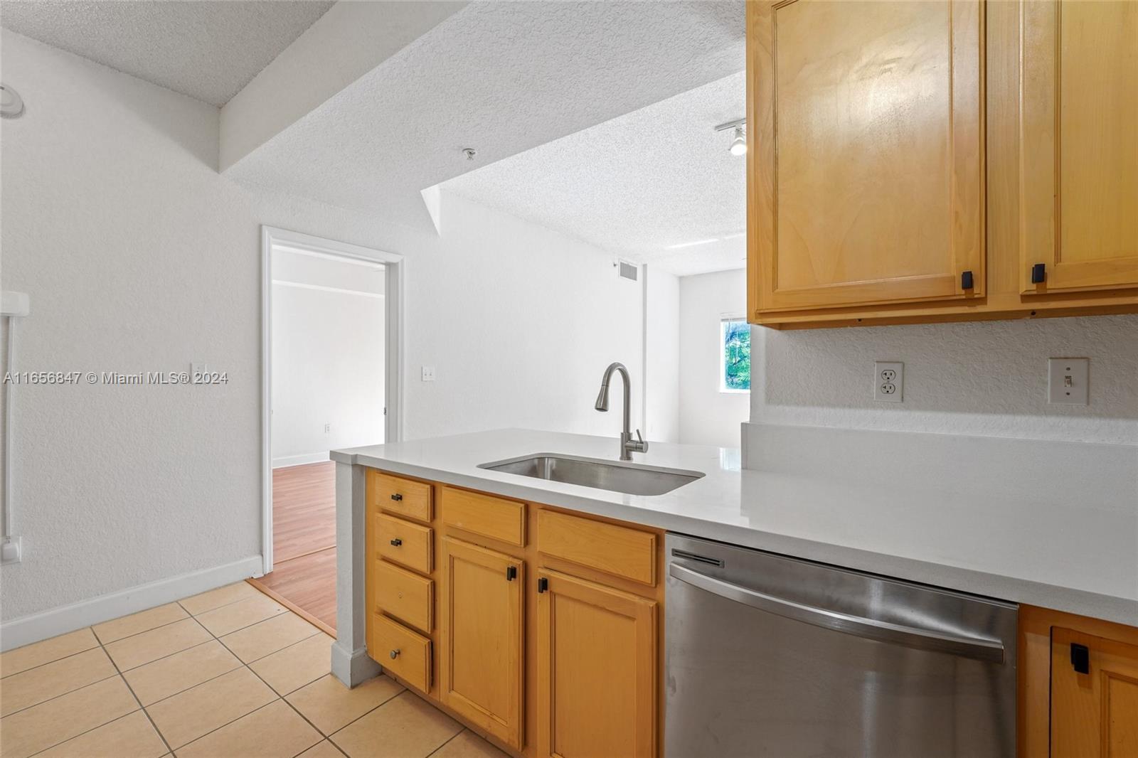 6001 SW 70th St # 340