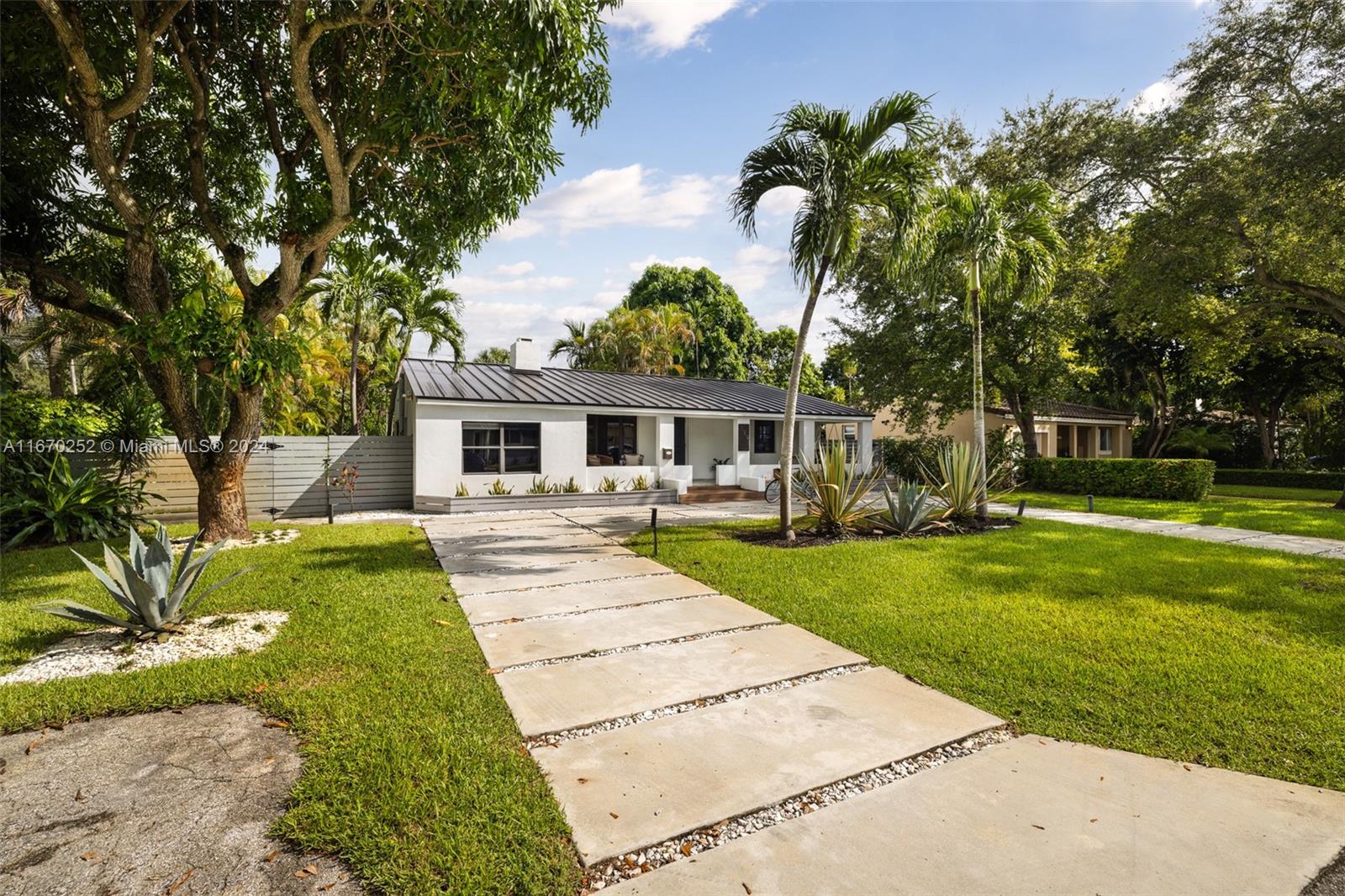 189 NW 101st St