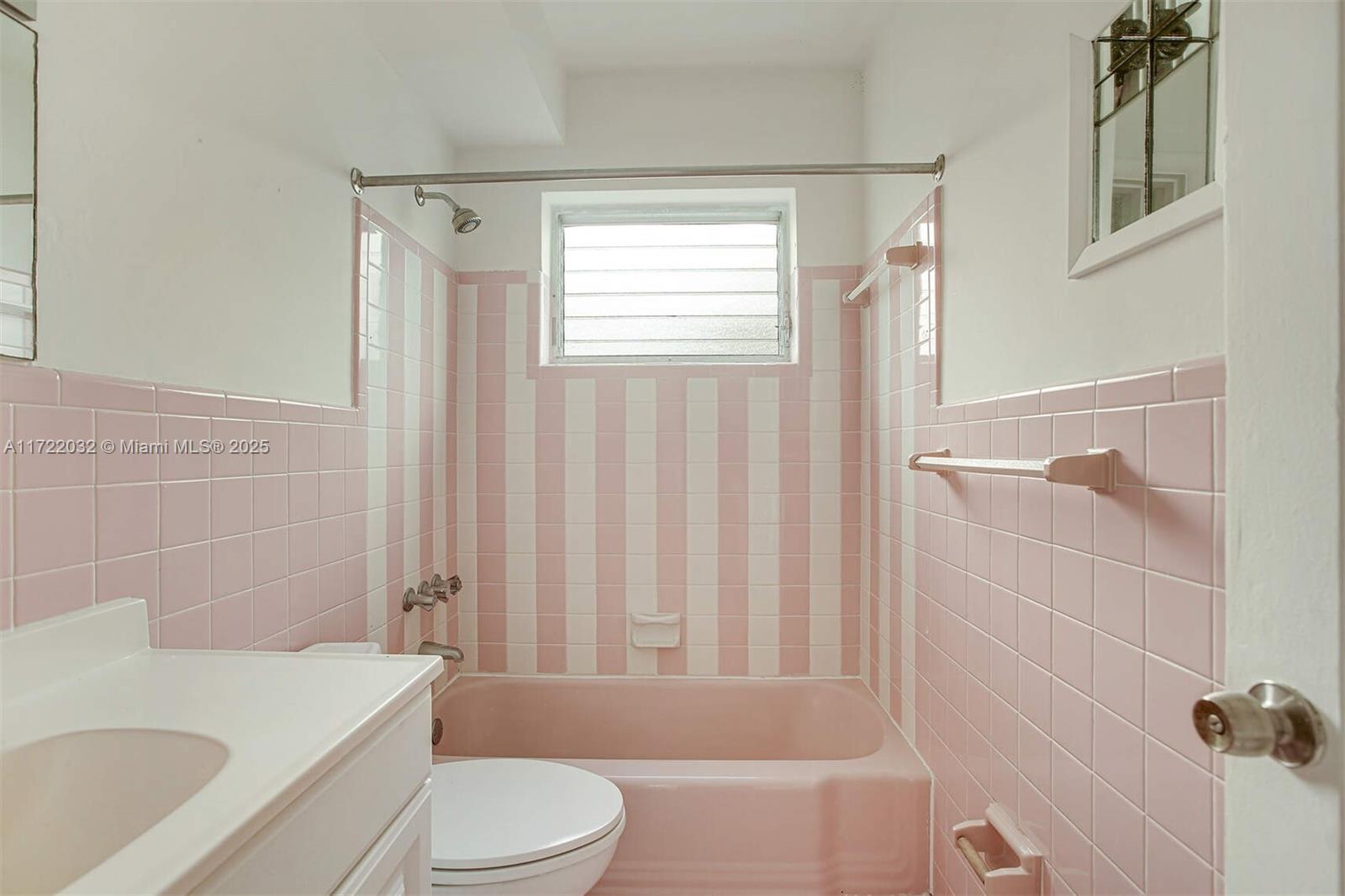 835 Meridian Ave # 3