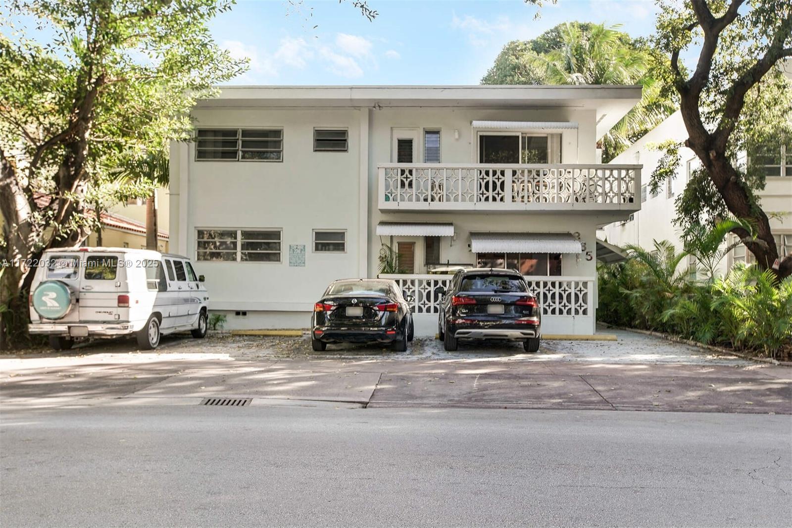 835 Meridian Ave # 3