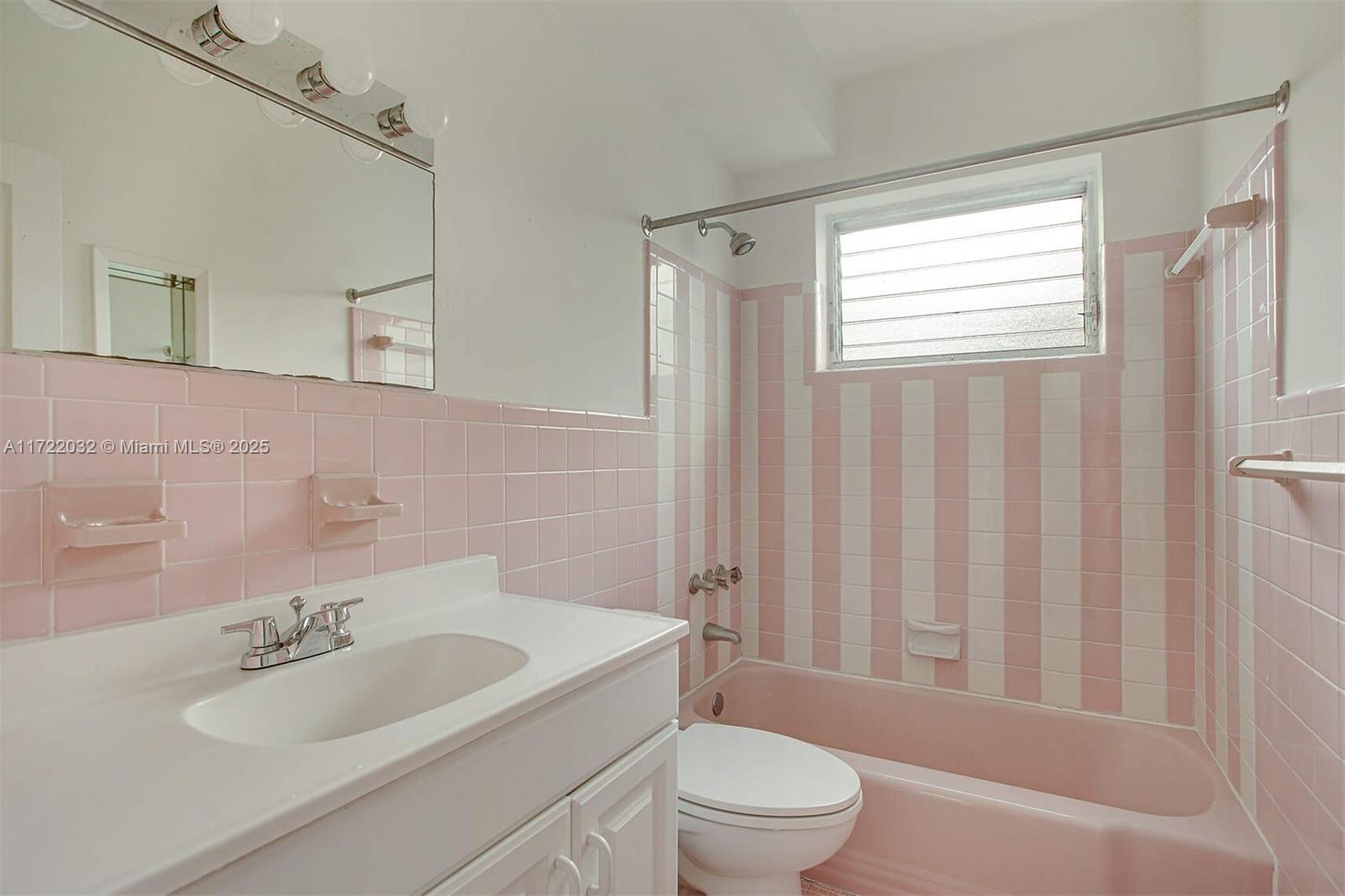 835 Meridian Ave # 3