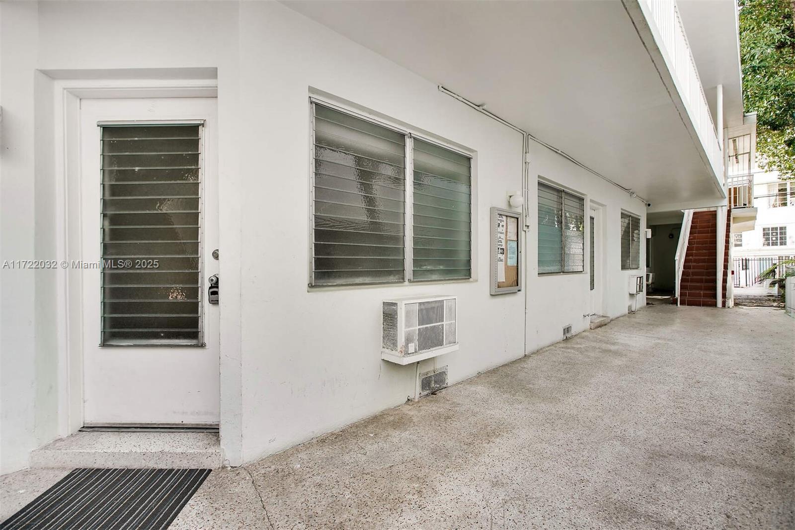 835 Meridian Ave # 3