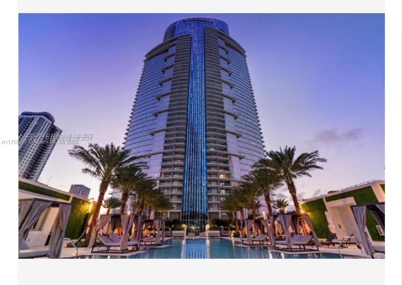 851 NE 1st Ave # 911