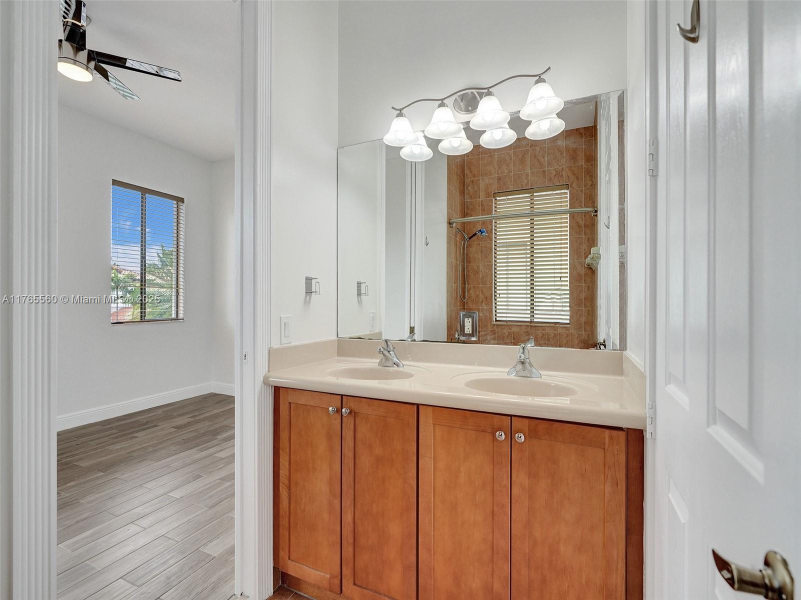 7985 SW 195th St # 7985