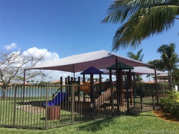 7985 SW 195th St # 7985