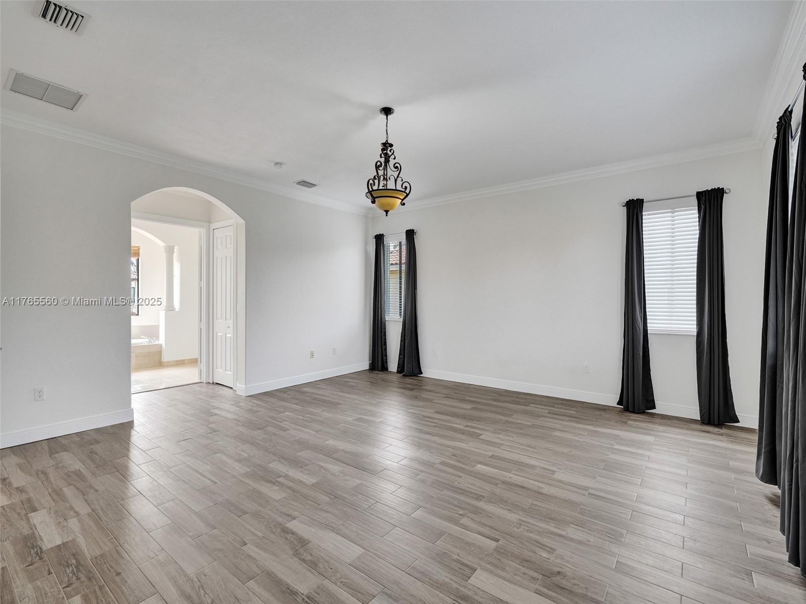 7985 SW 195th St # 7985