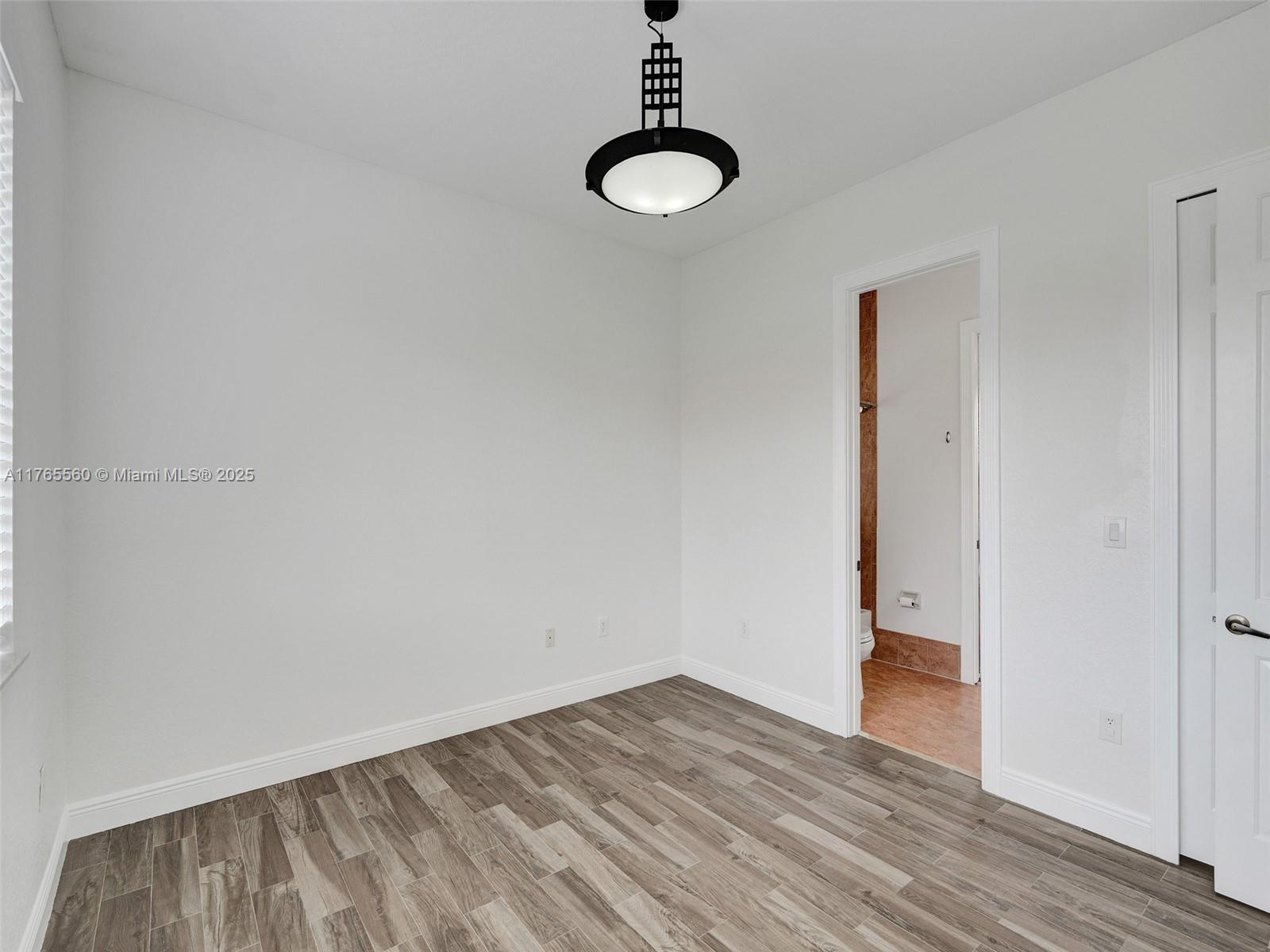 7985 SW 195th St # 7985