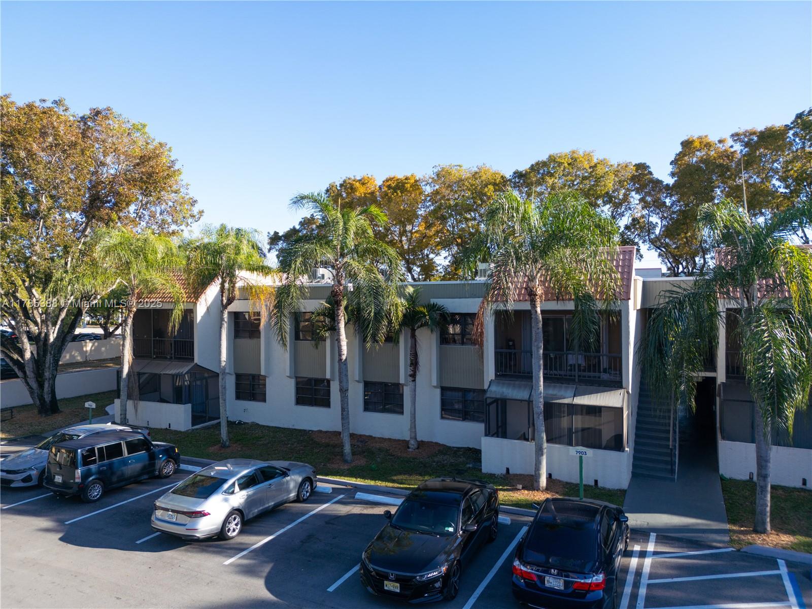 7903 SW 104th St # 212H