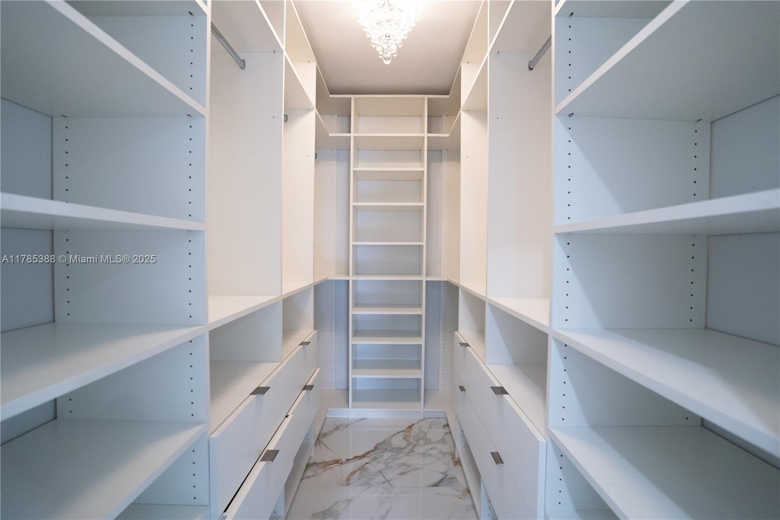 7903 SW 104th St # 212H