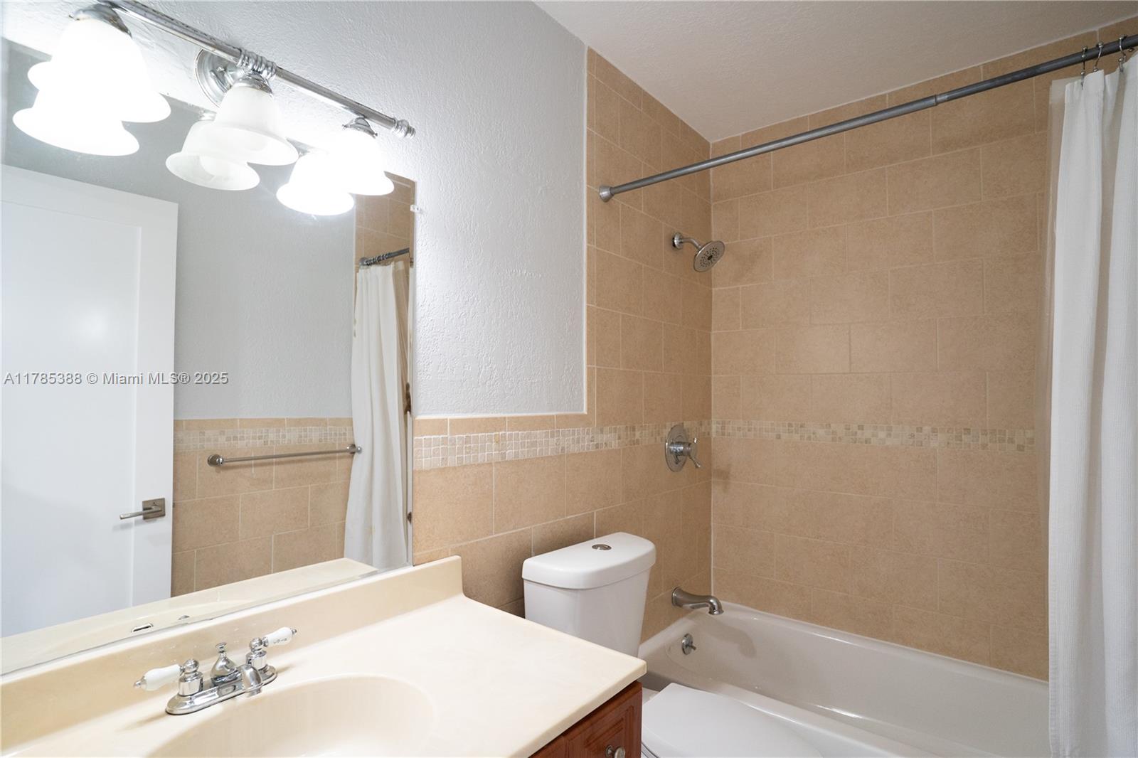 7903 SW 104th St # 212H