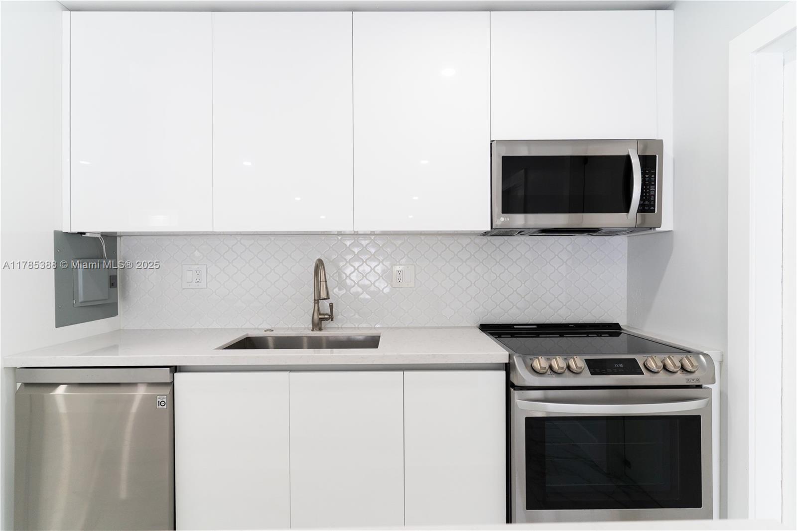 7903 SW 104th St # 212H