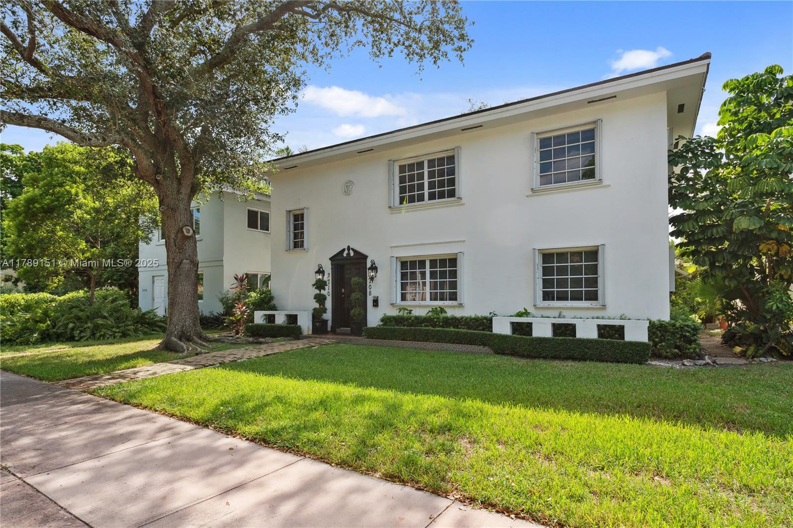 3710 Ponce De Leon Blvd # 3710