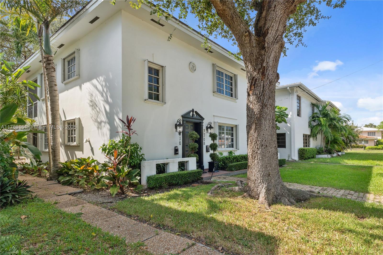 3710 Ponce De Leon Blvd # 3710