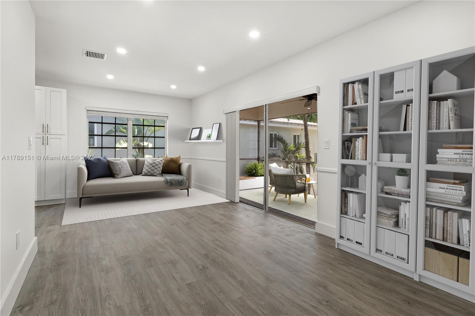 3710 Ponce De Leon Blvd # 3710