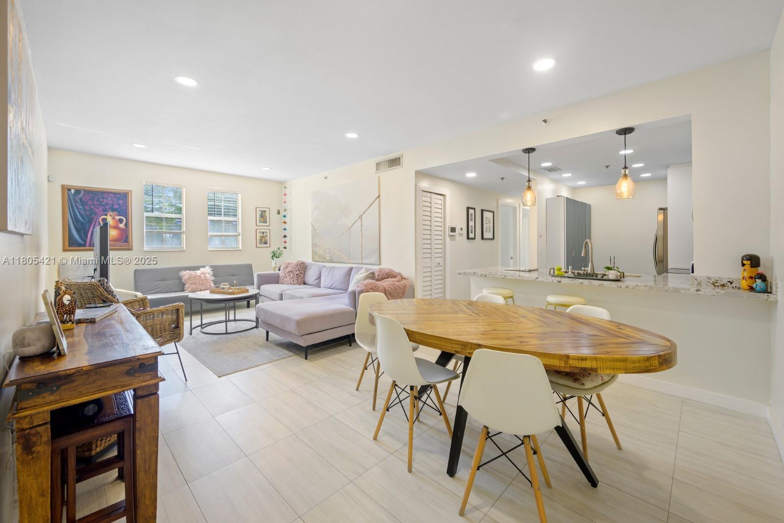 1400 Salzedo St # 101