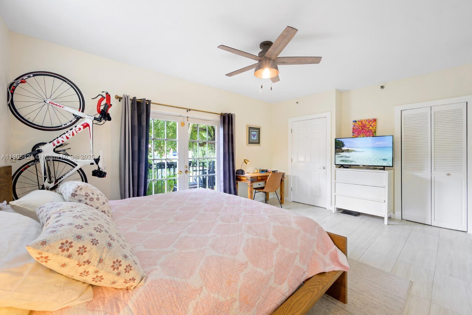 1400 Salzedo St # 101