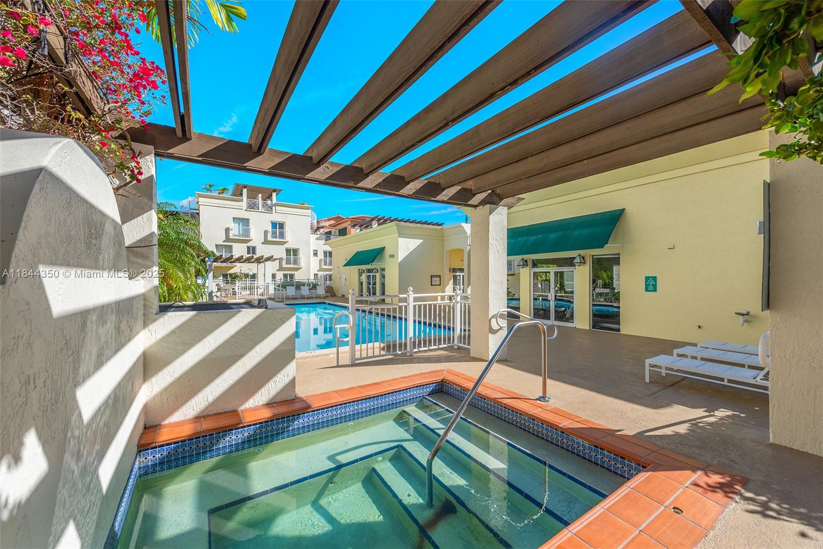 125 Jefferson Ave # 137