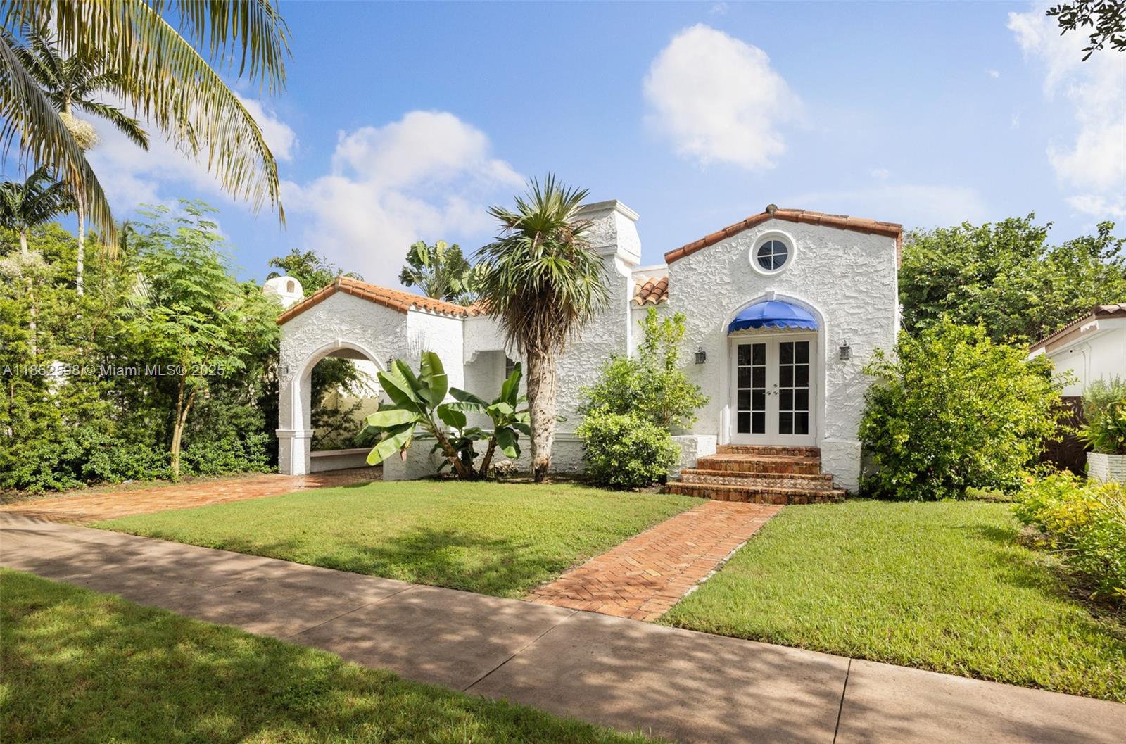 231 Viscaya Ave