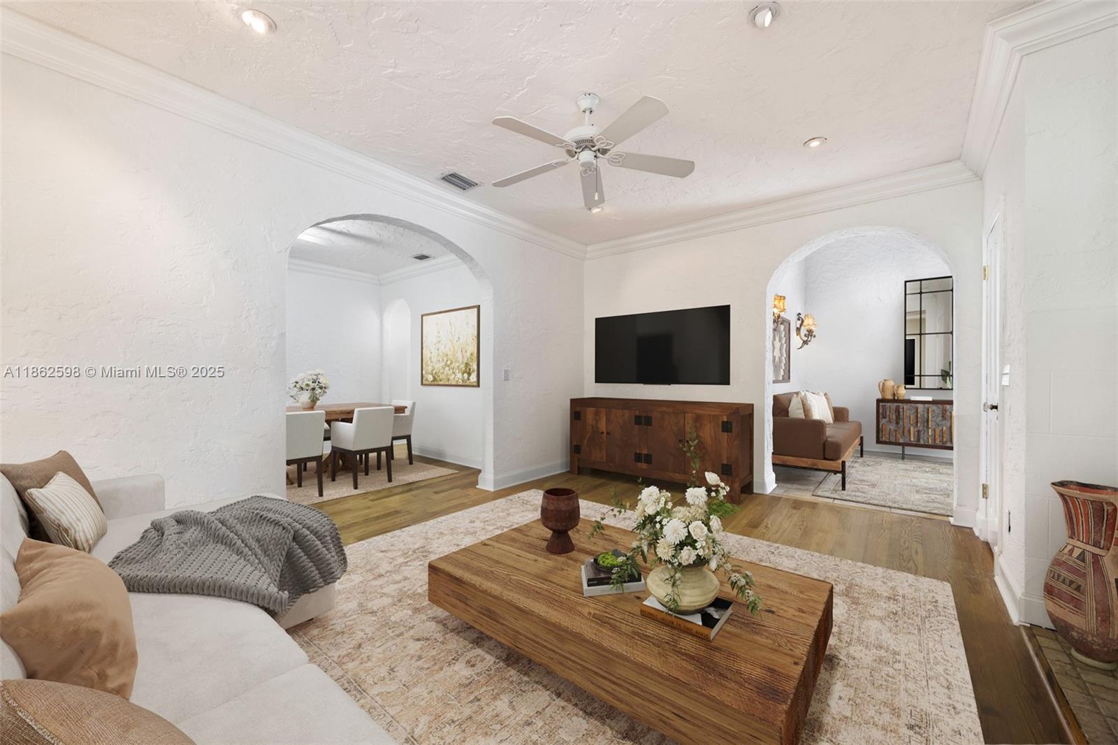 231 Viscaya Ave