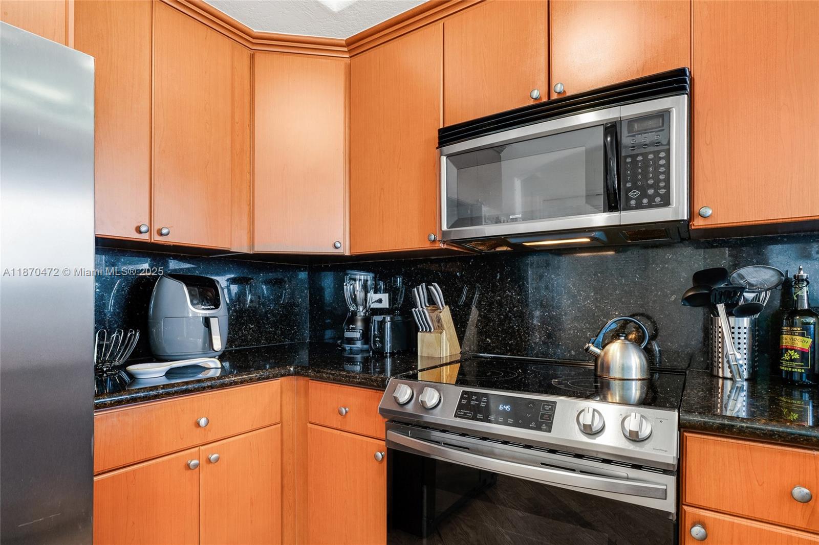 2301 SW 27th Ave # 906