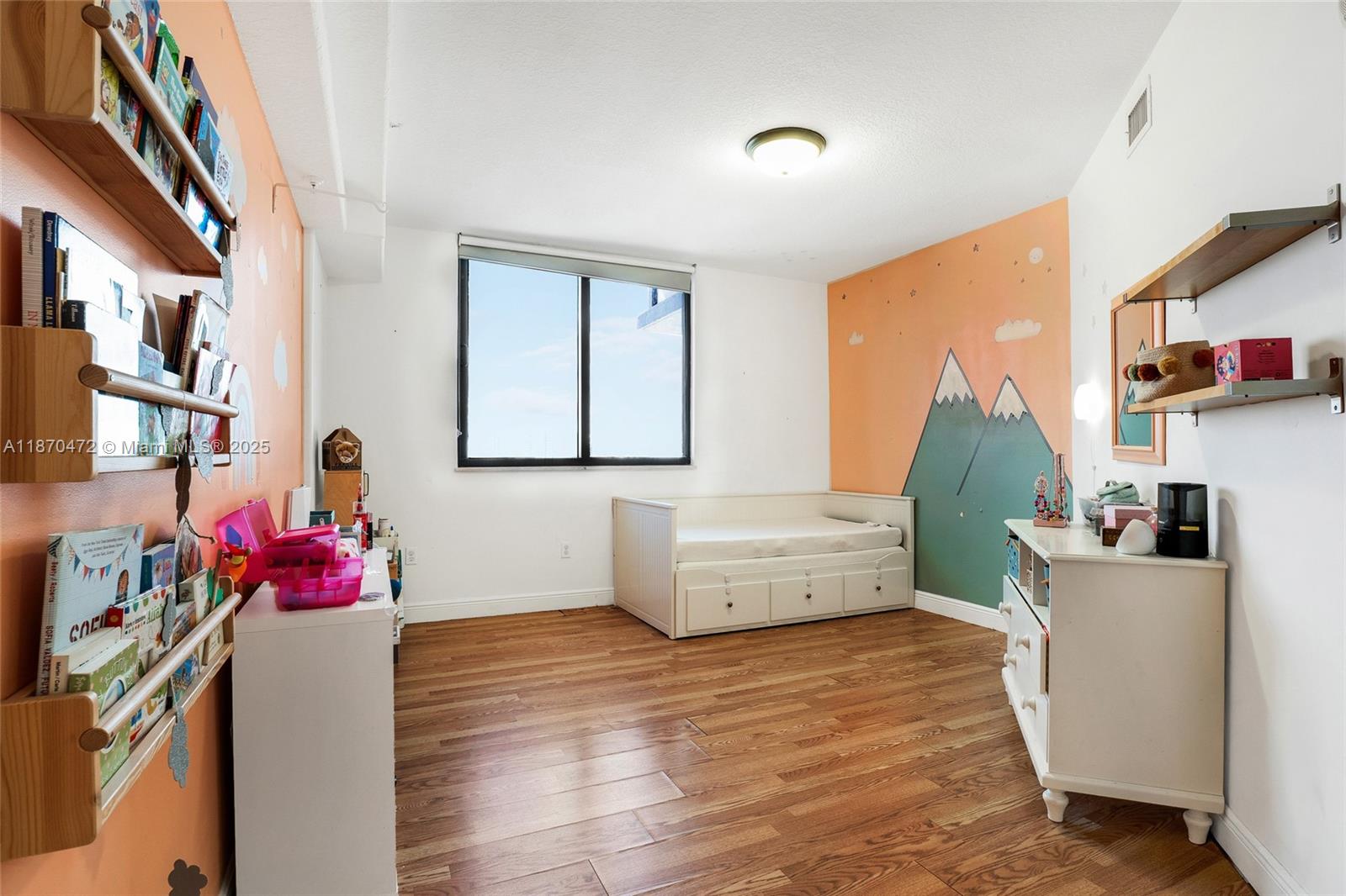 2301 SW 27th Ave # 906